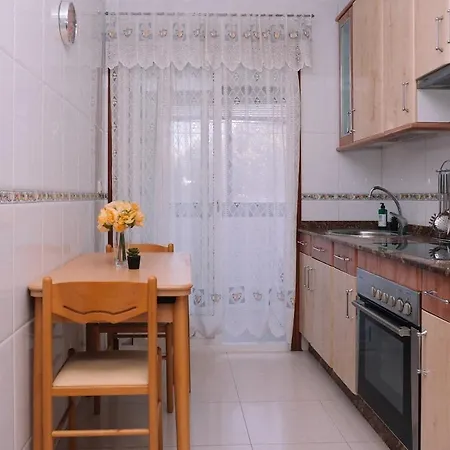 Economico Y Al Lado Del Mar By Apartment
